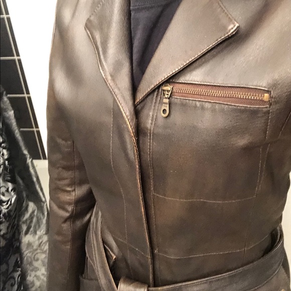 Danier brown de stressed leather jacket - Picture 6 of 8